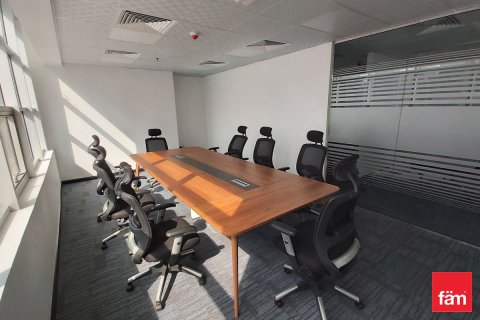 Bureau à Dubai, 133.4 m², № 53423 - photo 4