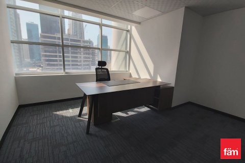 Bureau à Dubai, 133.4 m², № 53423 - photo 7