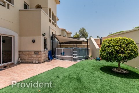 Villa in Dubai Festival City, Dubai 4 bedrooms, 331.2 sq.m. № 2868 - photo 11