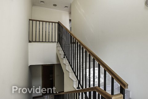 Villa in Dubai Festival City, Dubai 4 bedrooms, 331.2 sq.m. № 2868 - photo 4