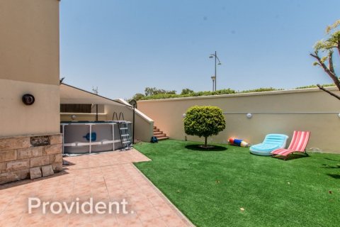 Villa in Dubai Festival City, Dubai 4 bedrooms, 331.2 sq.m. № 2868 - photo 10