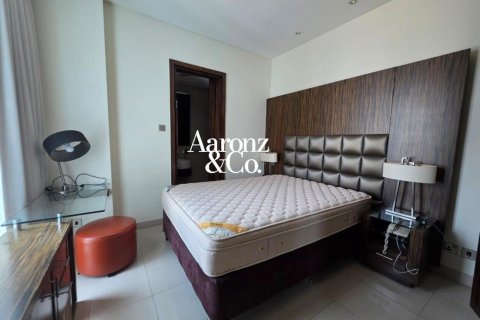 Apartamento en Jumeirah Lake Towers, Dubai, 2 dormitorios, 87 m², № 137931 - foto 8
