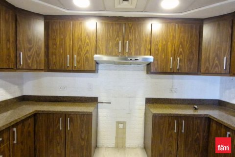 Снять в аренду квартиру в Бизнес-Бэе, Дубай: 3 спальни, 203.4м², № 97822 - фото 7