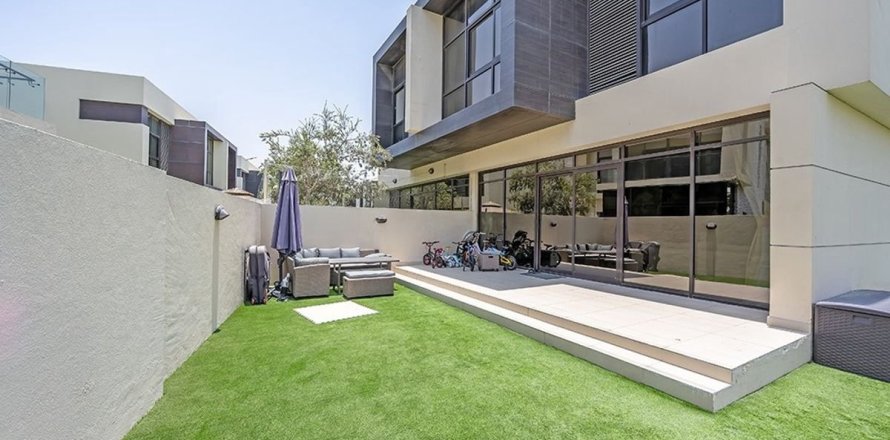 تاون هاوس في دبي 3 غرف نوم, 326.8 م² رقم 97821