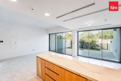 Villa à Dubai, 4 chambres, 244.5 m², № 97818