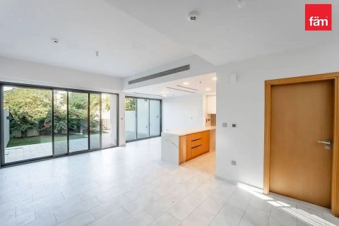 Villa à Dubai, 4 chambres, 244.5 m², № 97818 - photo 3