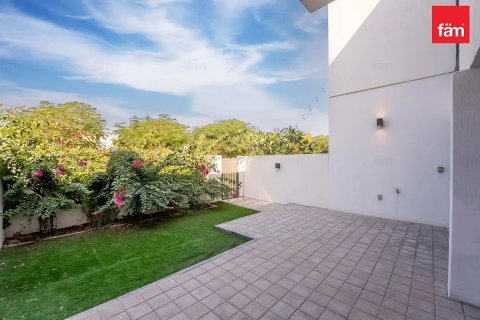 Villa à Dubai, 4 chambres, 244.5 m², № 97818 - photo 13