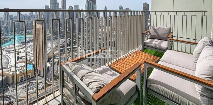 شقة في Downtown Views II, وسط مدينة دبي, دبي 3 غرف نوم, 168 م² رقم 44646