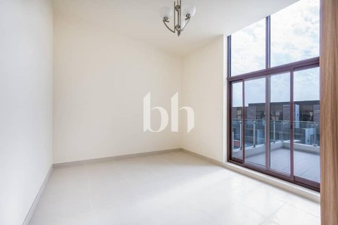 Adosado en Mohammed Bin Rashid City, Dubai, 3 dormitorios, 187 m², № 56354 - foto 1