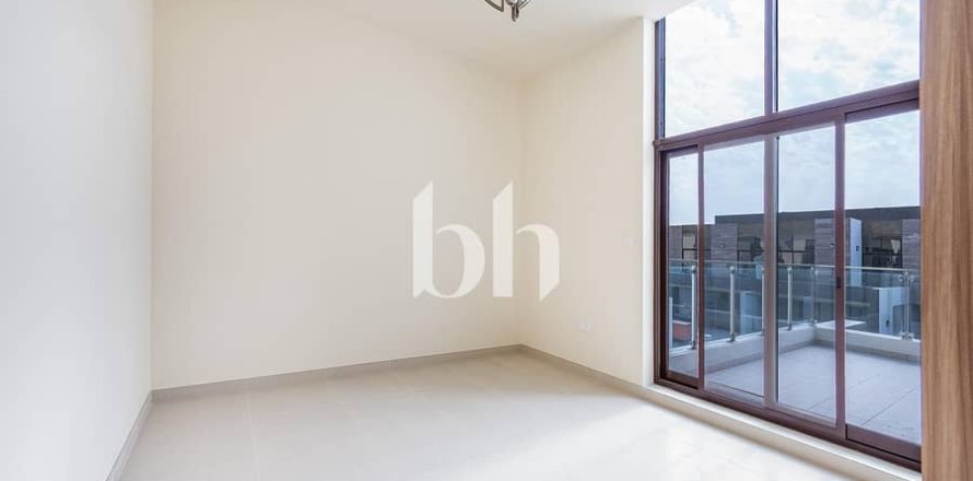 Adosado en Mohammed Bin Rashid City, Dubai, 3 dormitorios, 187 m², № 56354