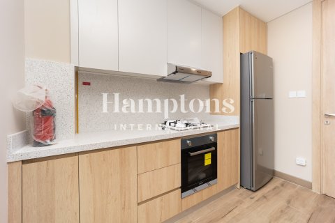 Снять в аренду квартиру в Living Legends, Дубай: 1 спальня, 87.88623800м², № 72553 - фото 1