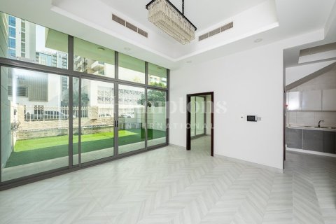 Снять в аренду таунхаус в Murooj Al Furjan, Al Furjan, Дубай: 4 спальни, 306.11538500м², № 72550 - фото 9