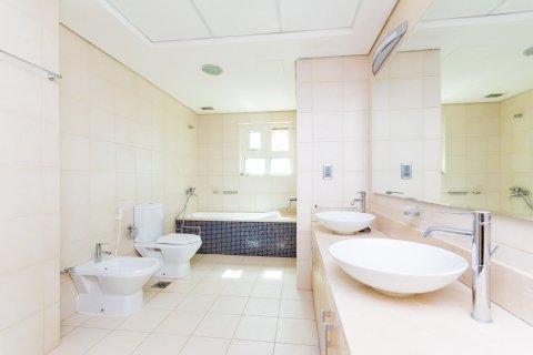 Apartamento en Palm Jumeirah, Dubai, 3 dormitorios, 206 m², № 123854 - foto 10
