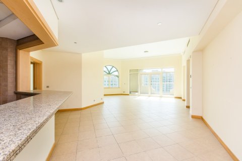 Apartamento en Palm Jumeirah, Dubai, 3 dormitorios, 206 m², № 123854