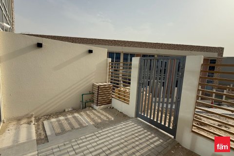Townhouse in Dubai 2 bedrooms, 97.3 sq.m. № 50067 - photo 14