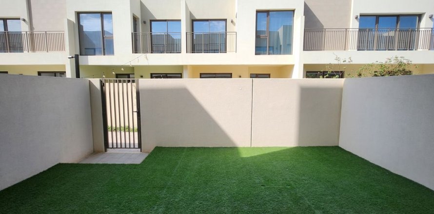 Maison de ville à Dubai, 3 chambres, 142 m², № 10390