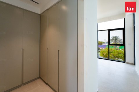 Townhouse in Dubai 3 bedrooms, 173.7 sq.m. № 49933 - photo 5