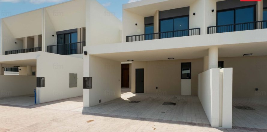 Townhouse in Town Square, Dubai 3 bedrooms, 174 sq.m. № 49935