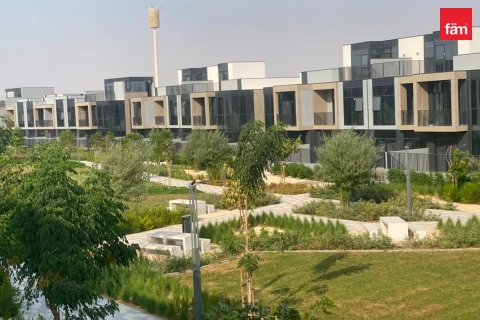 Adosado en Dubai, 3 dormitorios, 177.1 m², № 141539 - foto 6