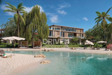 Villa en Dubai Land, Dubai, 5 dormitorios, 477 m², № 66108 - foto 2