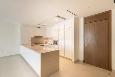 Apartment in Al Wasl, Dubai 3 bedrooms, 219 sq.m. № 66100 - photo 6