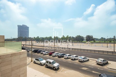 Apartment in Al Wasl, Dubai 3 bedrooms, 219 sq.m. № 66100 - photo 15