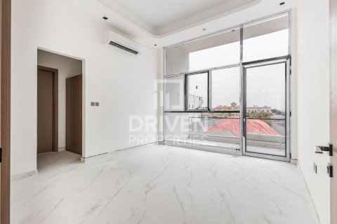 Villa à Al Quoz, Dubai, 5 chambres, 487 m², № 20834 - photo 22