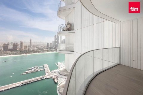 Apartment in Dubai Harbour, Dubai 3 bedrooms, 201.7 sq.m. № 94601 - photo 19