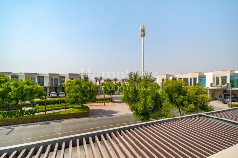 Снять в аренду таунхаус в Sun, Arabian Ranches 3, Дубай: 3 спальни, 180.23182000м², № 63705 - фото 21