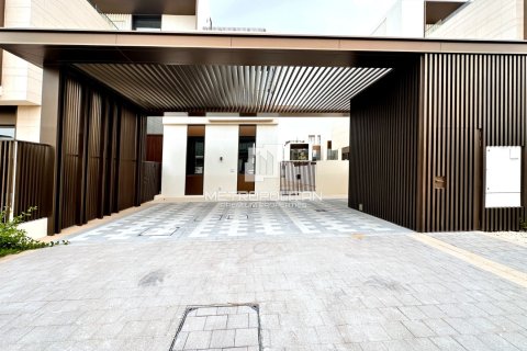 Villa in Dubai Hills Estate, Dubai 5 bedrooms, 660 sq.m. № 73032 - photo 3