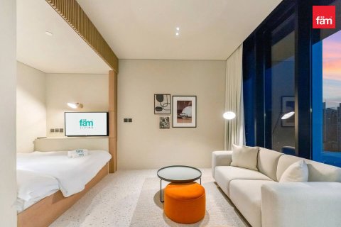 Снять в аренду квартиру в Бизнес-Бэе, Дубай: 43.6м², № 8293 - фото 1
