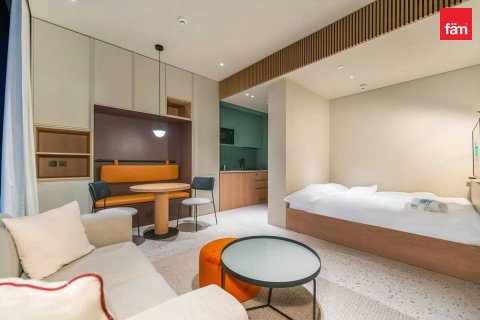 Снять в аренду квартиру в Бизнес-Бэе, Дубай: 43.6м², № 8293 - фото 2