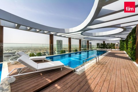 Apartamento en Dubai, 1 dormitorio, 77.6 m², № 8294 - foto 1
