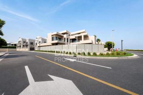 Villa en Pearl Jumeirah, Jumeirah, Dubai, 6 dormitorios, 950.31 m², № 126219 - foto 24