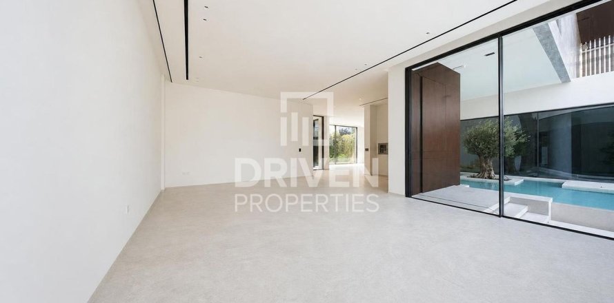 Villa en Pearl Jumeirah, Jumeirah, Dubai, 6 dormitorios, 950.31 m², № 126219
