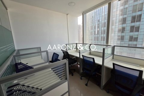 Снять в аренду офис в Бизнес-Бэе, Дубай: 113м², № 90743 - фото 4