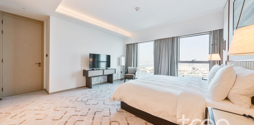 Apartment in Address Harbour Point, Dubai Creek Harbour (The Lagoons), Dubai 3 bedrooms, 148.92 sq.m. № 138002