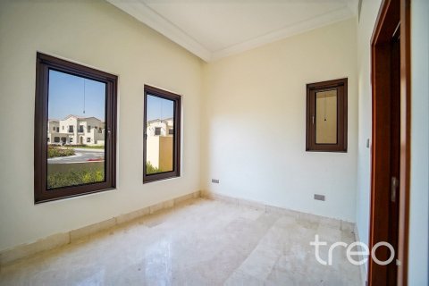 Villa en Aseel, Arabian Ranches, Dubai, 5 dormitorios, 343.56 m², № 137997 - foto 7