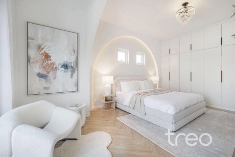 Villa en The Springs, Dubai, 4 dormitorios, 209.77 m², № 138001