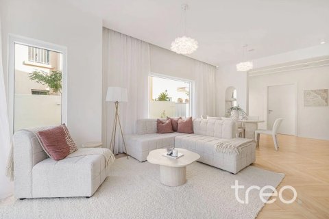 Villa en The Springs, Dubai, 4 dormitorios, 209.77 m², № 138001 - foto 3