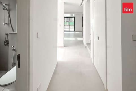 Adosado en Dubai, 4 dormitorios, 259.4 m², № 70578 - foto 16