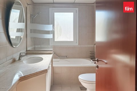 Adosado en Motor City, Dubai, 4 dormitorios, 400 m², № 70572 - foto 17