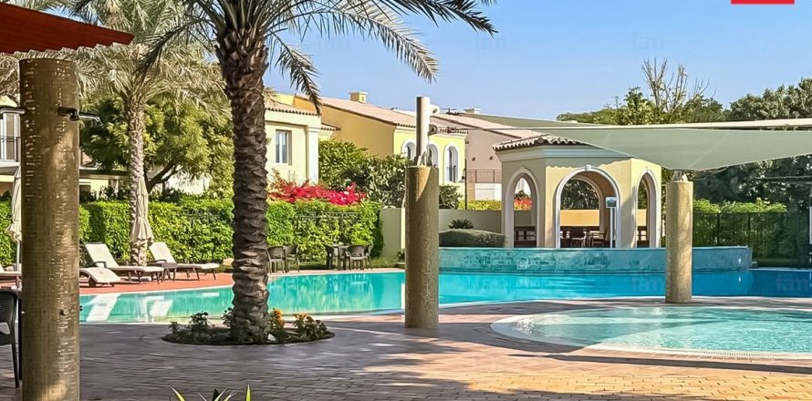 Adosado en Motor City, Dubai, 4 dormitorios, 400 m², № 70572