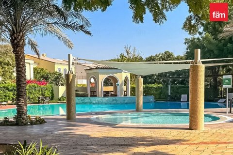 Adosado en Motor City, Dubai, 4 dormitorios, 400 m², № 70572 - foto 30