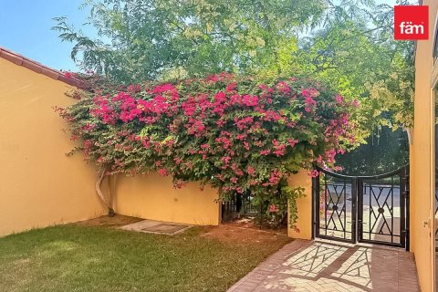 Adosado en Motor City, Dubai, 4 dormitorios, 400 m², № 70572 - foto 26