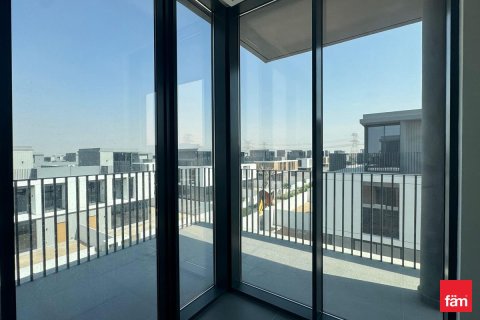 Villa in Dubai 4 bedrooms, 389.3 sq.m. № 70579 - photo 13