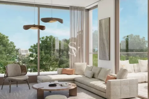 Villa à Dubai Land, Dubai, 5 chambres, 586 m², № 68389 - photo 2