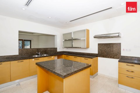 Adosado en Al Furjan, Dubai, 3 dormitorios, 224 m², № 12017 - foto 14