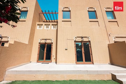 Adosado en Al Furjan, Dubai, 3 dormitorios, 224 m², № 12017 - foto 22