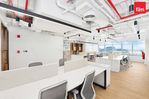 Office in Sheikh Zayed Road, Dubai 1064.9 sq.m. № 109342 - photo 12
